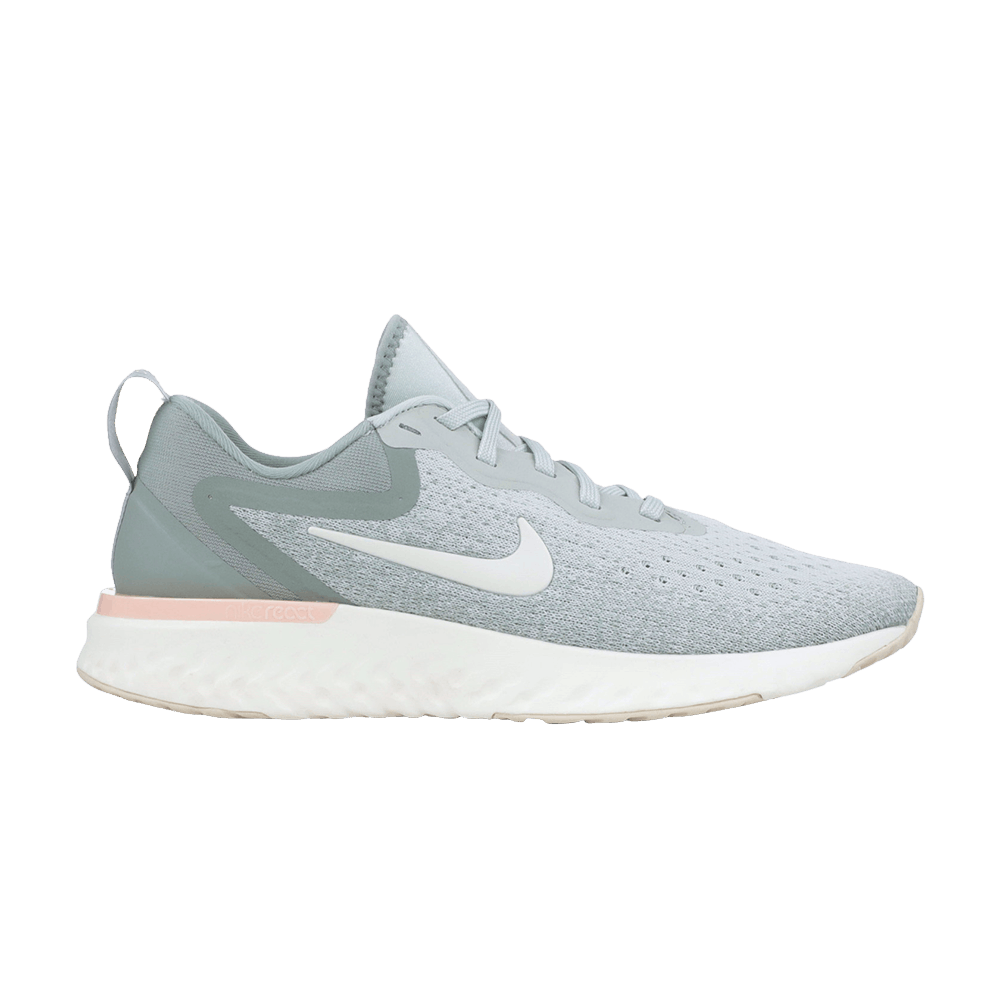 wmns-odyssey-react-light-silver-ao9820-009