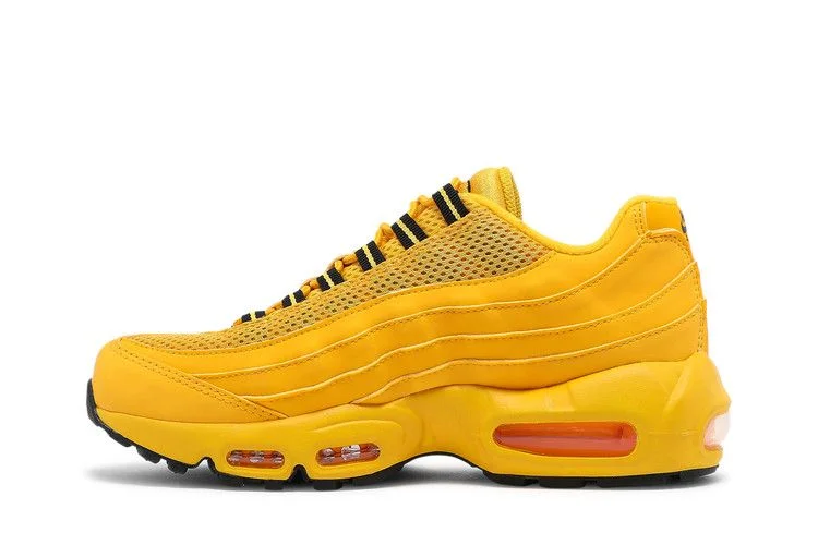 Krossovki-Nike-Air-Max-95-GS-City-Special-NYC-2