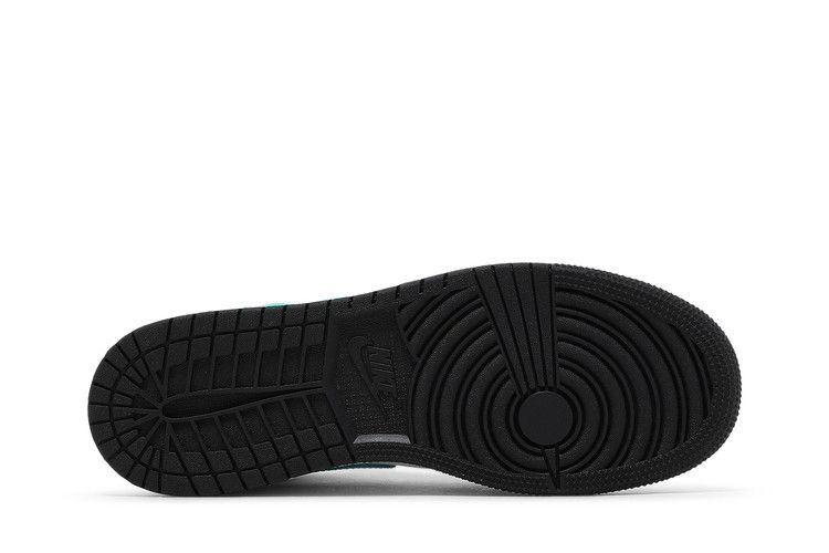 air-jordan-1-mid-gs-tropical-twist-554725-132_03