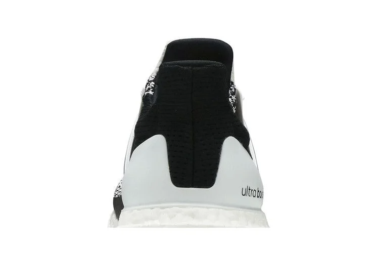 Кроссовки adidas UltraBoost 1.0 DNA 'Cookies And Cream'