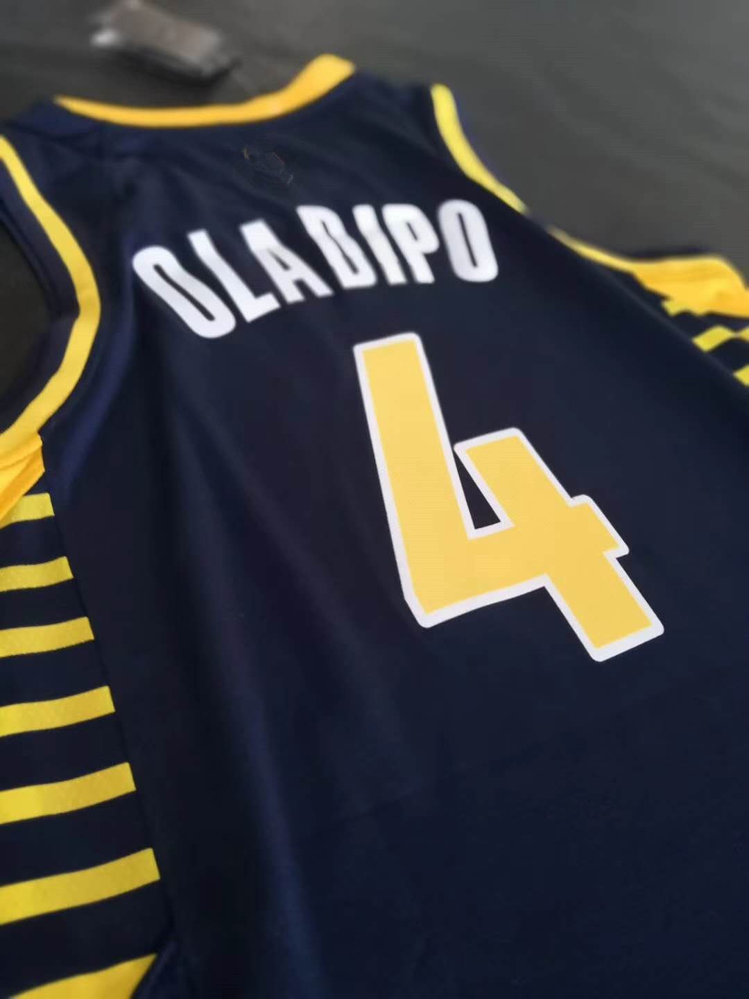 Баскетбольная джерси 2017-18 Victor Oladipo Indiana Pacers #4 Icon Navy