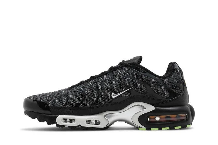 Кроссовки Nike Air Max Plus SE 'Black Chrome'