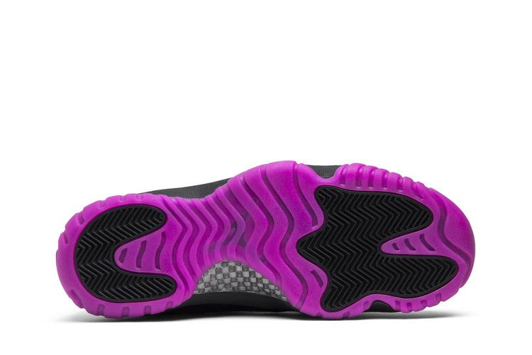 Кроссовки Wmns Air Jordan 11 Low 'Rook to Queen'