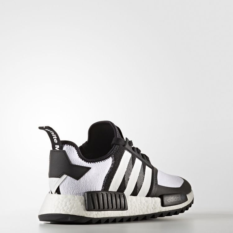 white-mountaineering-x-nmd_r1-trail-primeknit-core-black-cg3646_02