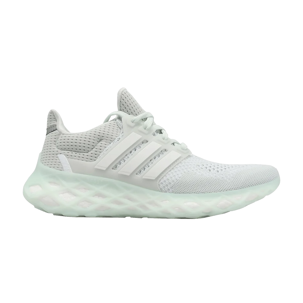 Krossovki-Adidas-Wmns-UltraBoost-Web-DNA-Blue-Tint