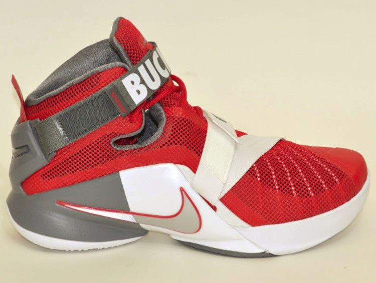 lebron-soldier-9-premium-ohio-state-buckeyes-749490-601_01