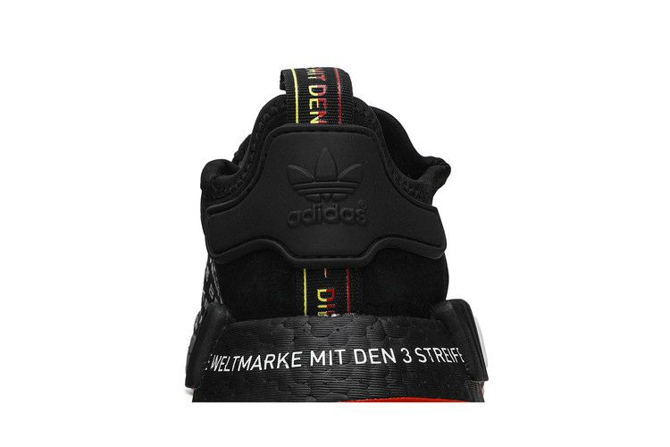 nmd_r1-black-white-yellow-eh3200_06