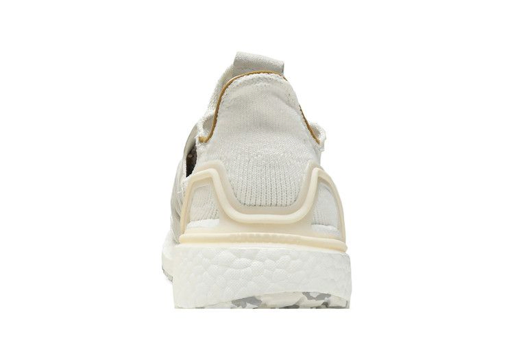 universal-works-x-ultraboost-19-chalk-white-eg5188_06