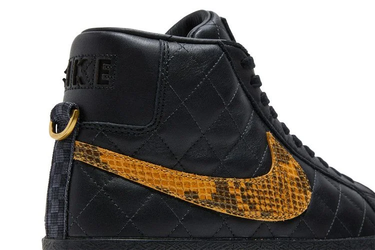 Krossovki-Supreme-x-Nike-Zoom-Blazer-Mid-QS-SB-Black-Snakeskin-9