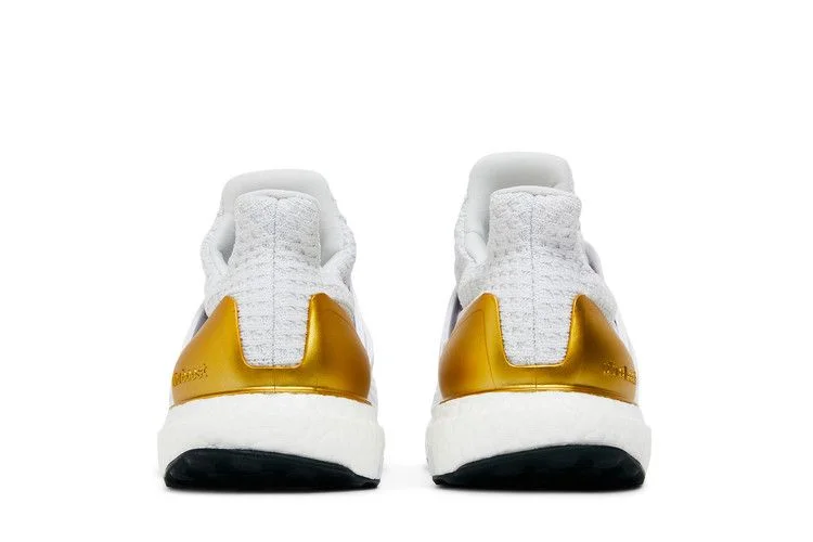 Кроссовки Adidas Wmns UltraBoost 4.0 DNA 'White Gold'