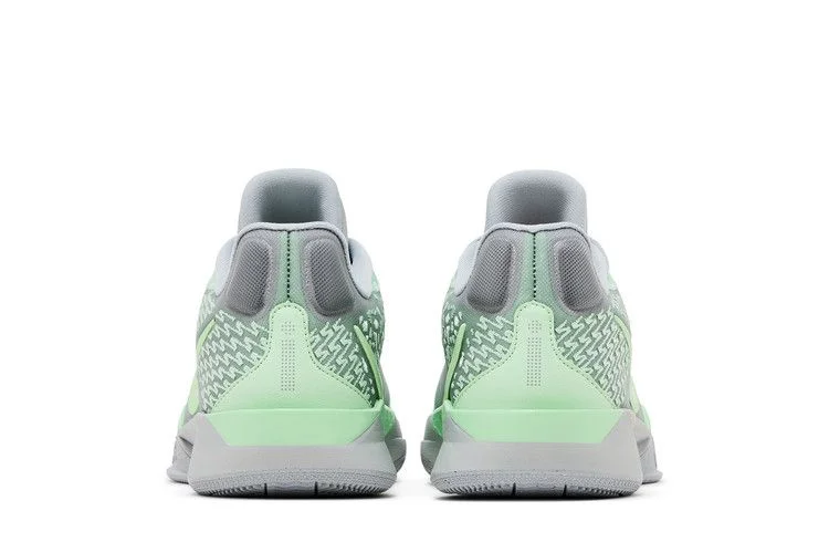 Krossovki-Nike-Wmns-Sabrina-2-Fresh-Mint-5