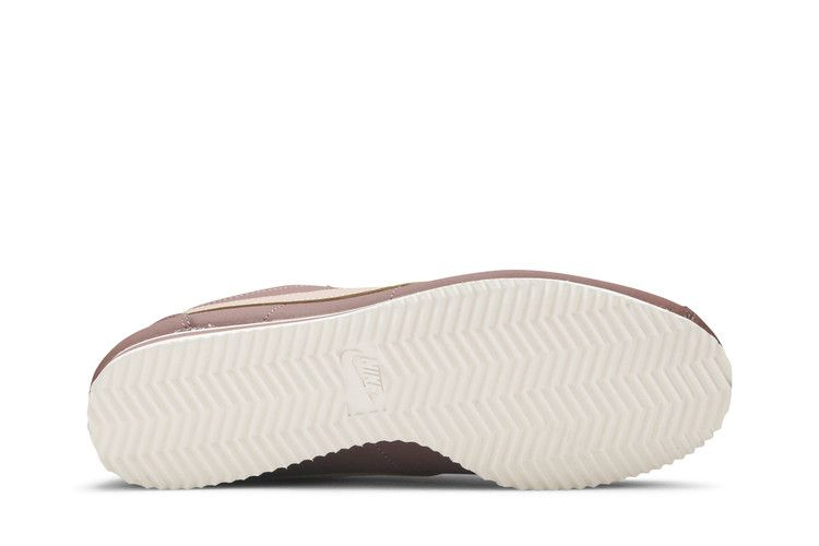 wmns-classic-cortez-leather-particle-beige-av4618-200_03