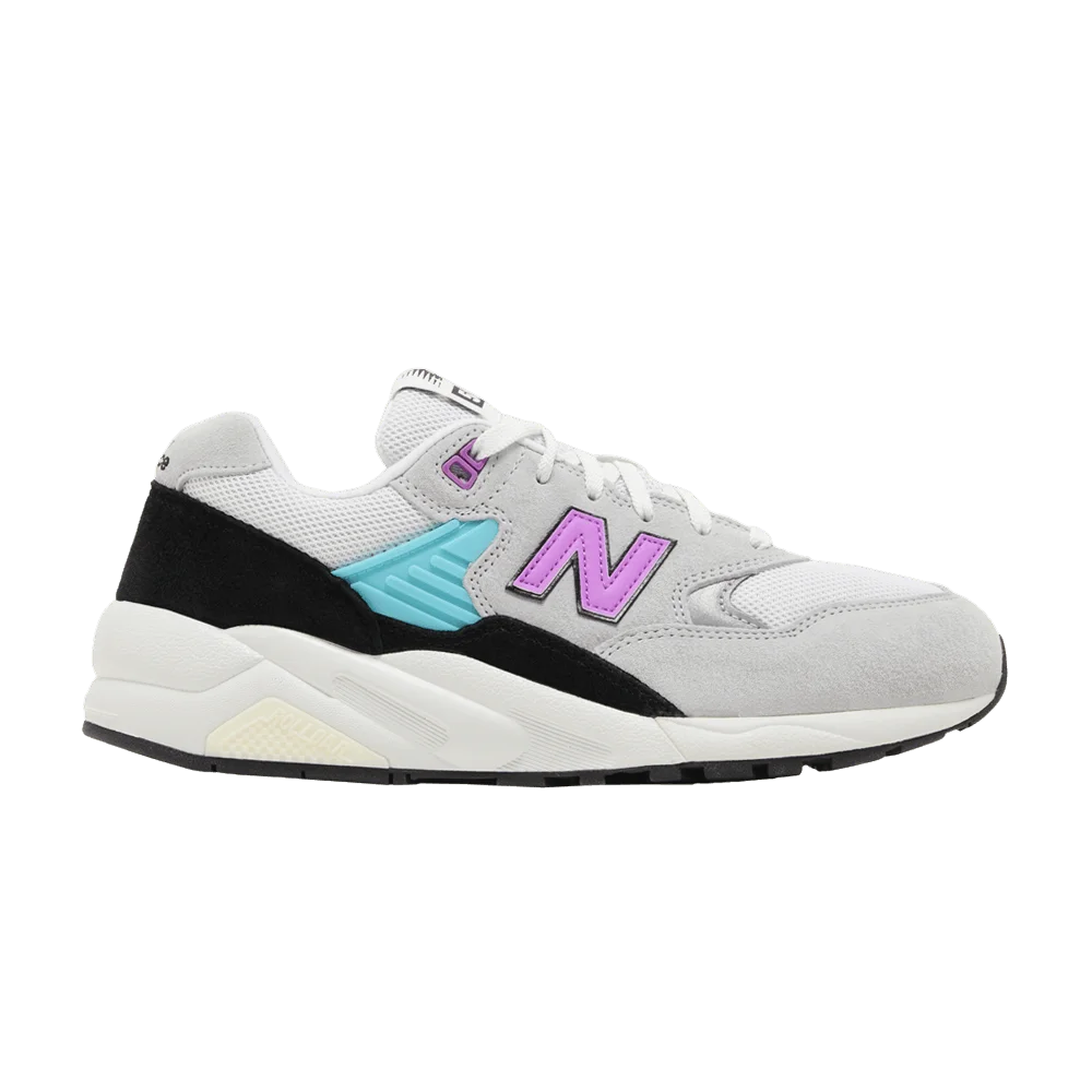 Krossovki-New-Balance-580-Raincloud-Cosmic-Rose