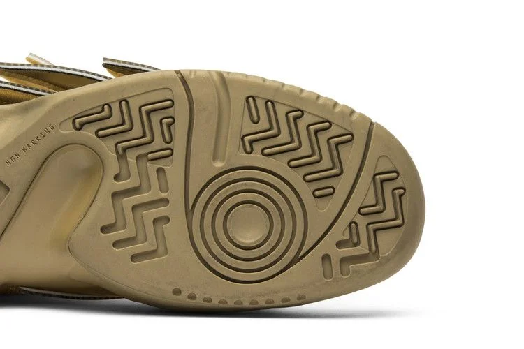 Krossovki-Jeremy-Scott-x-adidas-Wings-3.0-Solid-Gold-4