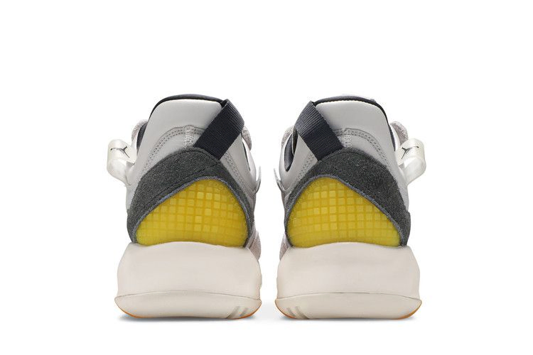 jordan-ma2-vast-grey-cv8122-002_05