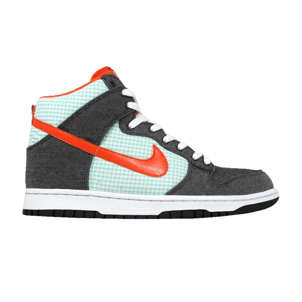 Krossovki-Nike-Dunk-High-Dark-Army-Orange-Blaze