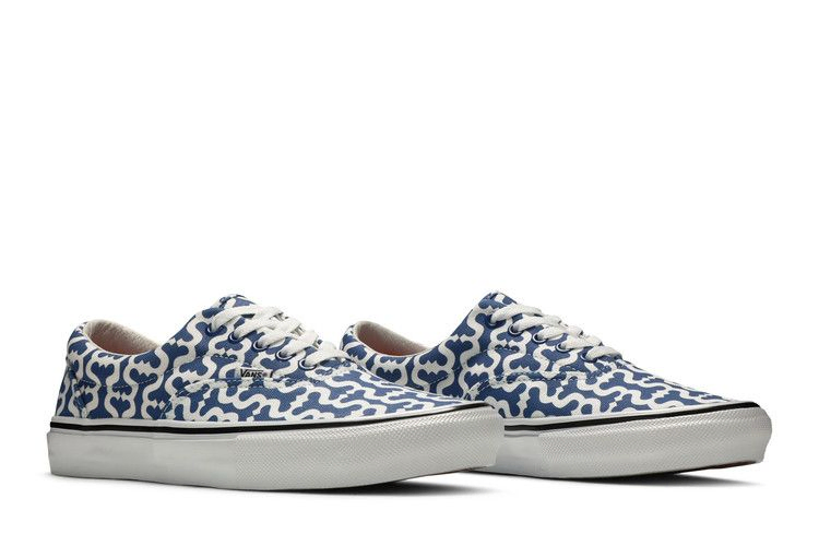 supreme-x-era-monogram-s-royal-vn0a5krv5ye_07