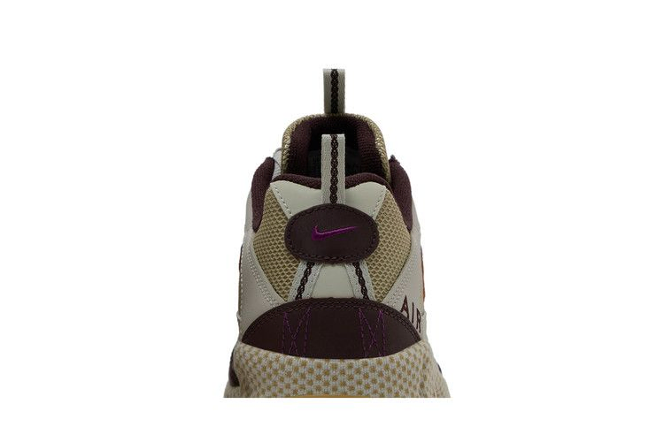 Кроссовки Nike Air Humara 'Viotech'