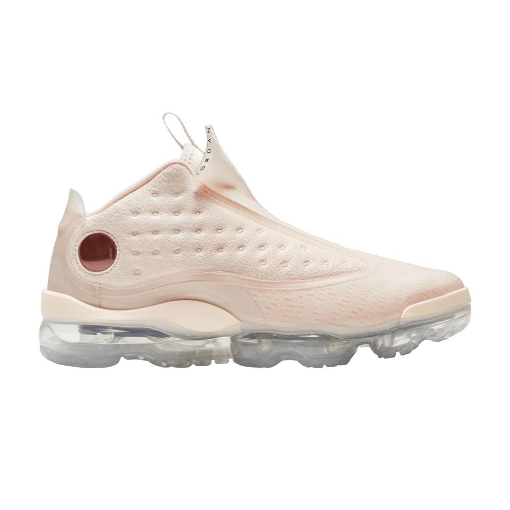 Кроссовки Wmns Air Jordan Reign 'Guava Ice'