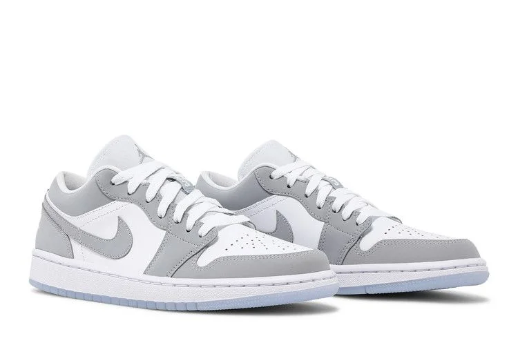 Krossovki-Wmns-Air-Jordan-1-Low-White-Wolf-Grey-7