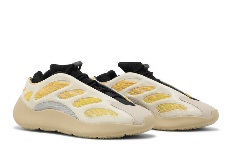 yeezy-700-v3-kids-safflower-g54854_07