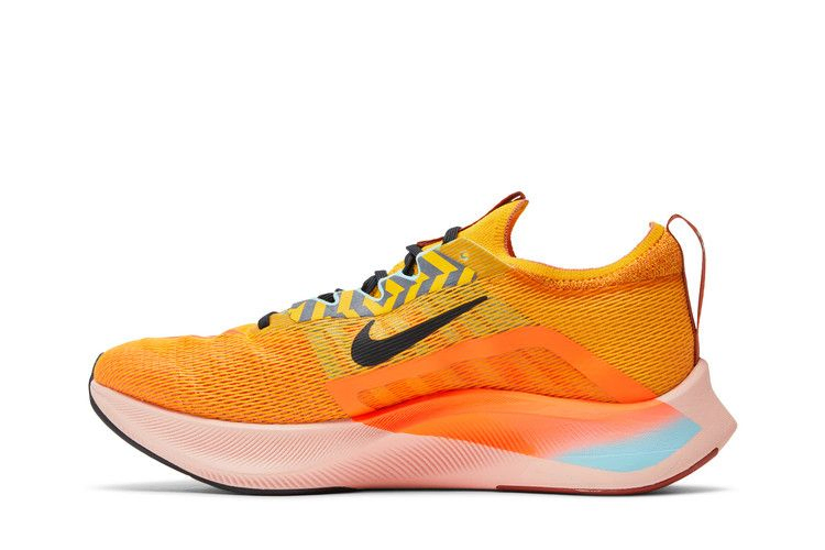 Кроссовки Nike Zoom Fly 4 'University Gold'