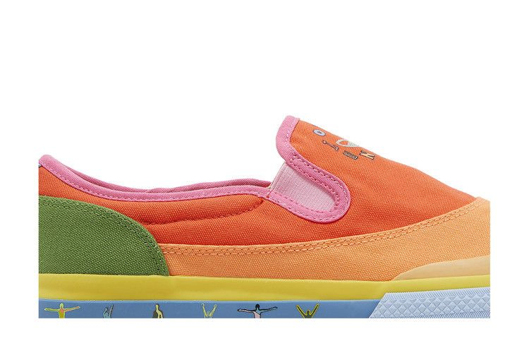 nizza-slip-on-low-pride-love-unites-gw2421_01