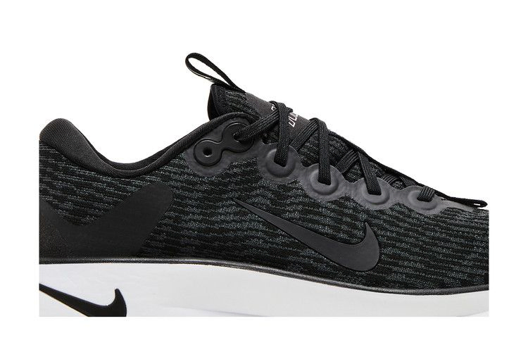 Кроссовки Nike Wmns Motiva 'Black White'
