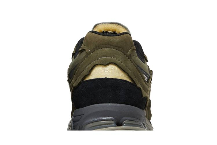 Кроссовки New Balance 2002R 'Protection Pack - Dark Moss'