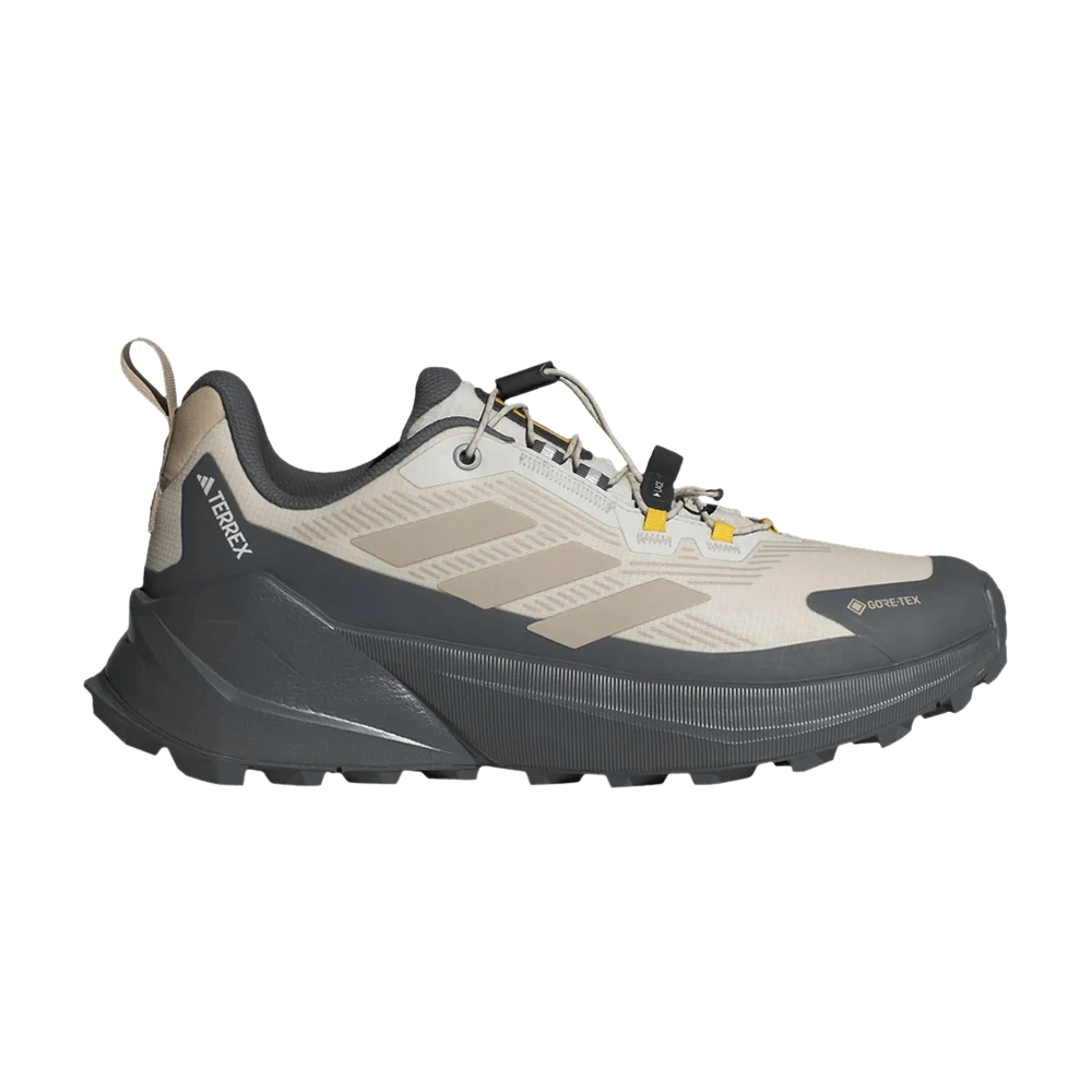 Krossovki-National-Geographic-x-adidas-Wmns-Terrex-Trailmaker-2.0-GORE-TEX-Orbit-Grey-Wonder-Beige