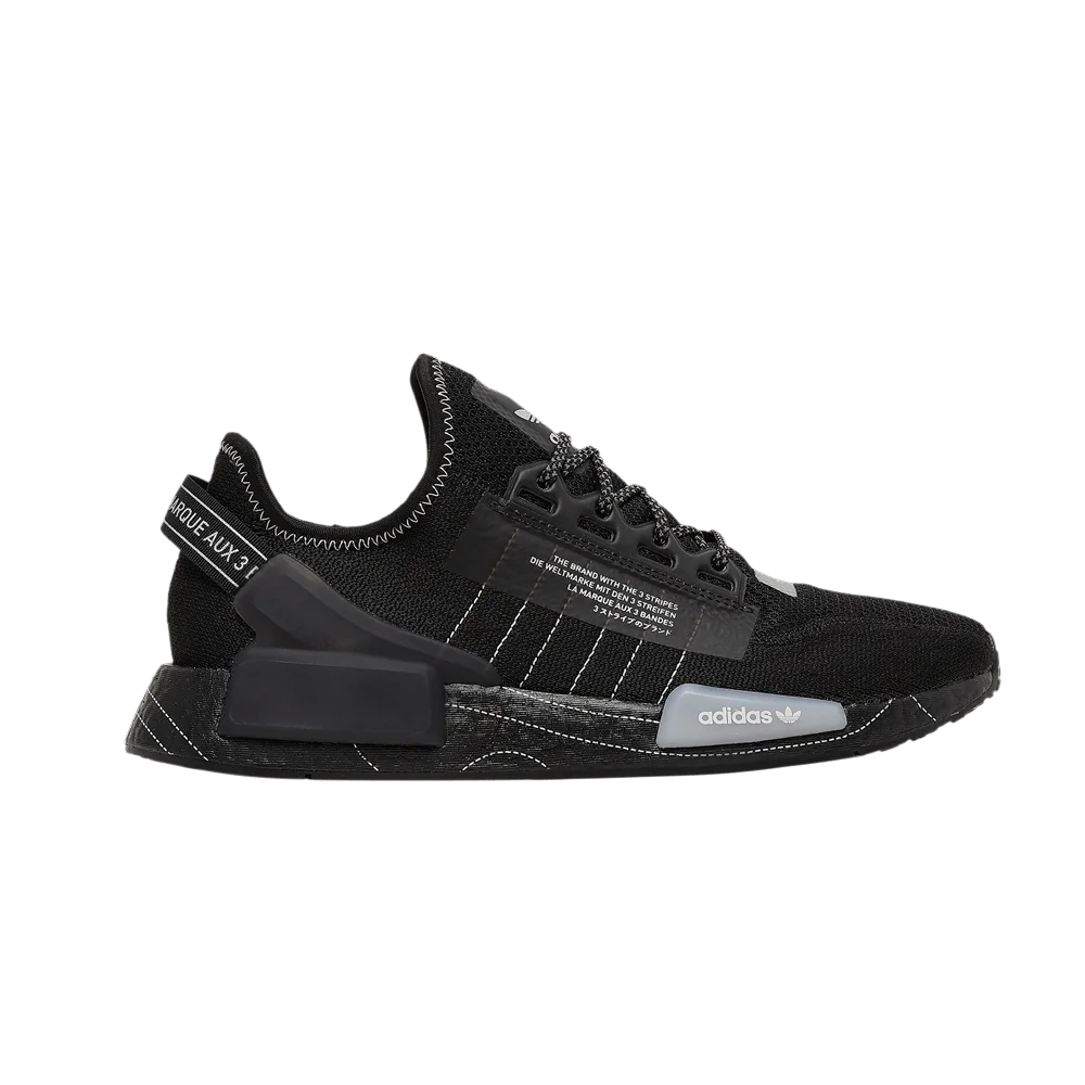Krossovki-adidas-NMD_R1-V2-Black-White