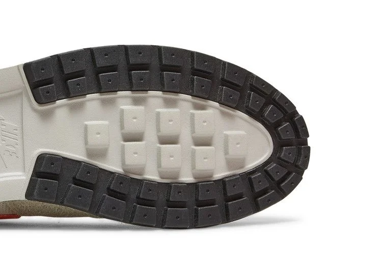 Krossovki-Nike-Lava-Dome-Ultra-4