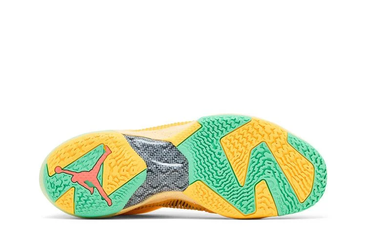 Кроссовки Air Jordan 37 Low PF 'EYBL'