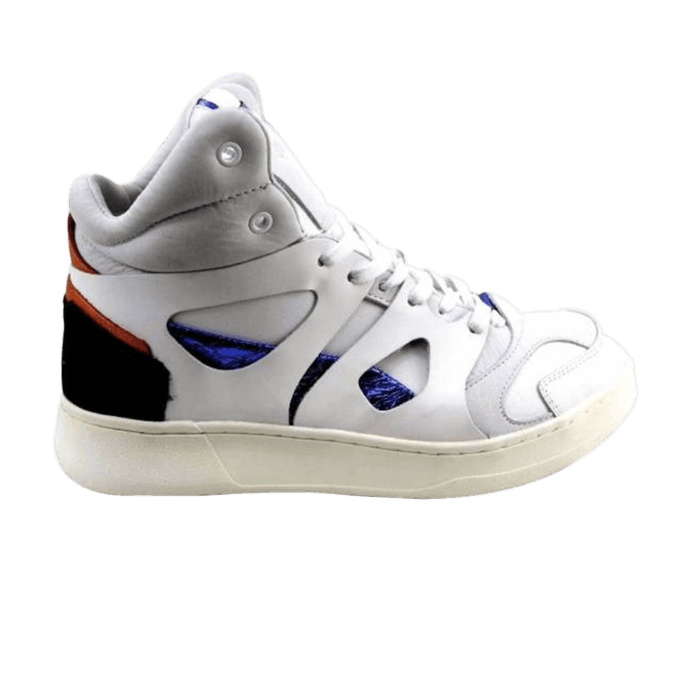 alexander-mcqueen-x-move-mid-358929-01