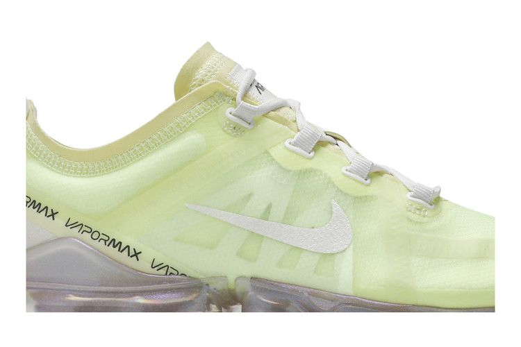 wmns-air-vapormax-2019-se-luminous-green-ci1246-302_01