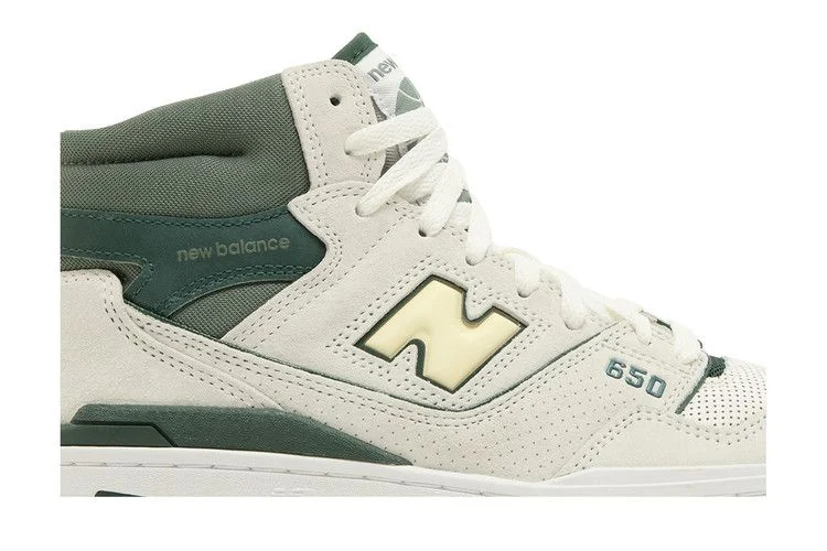 Krossovki-New-Balance-650R-Sea-Salt-Nightwatch-Green-1