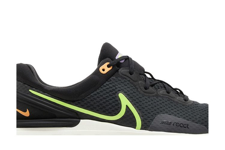 react-miler-3-anthracite-ghost-green-dd0490-005_01
