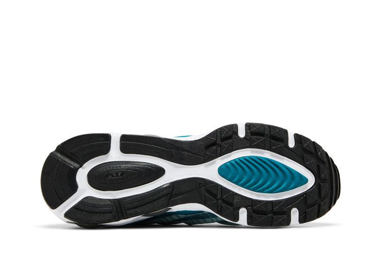 air-max-tw-bright-spruce-dq3984-103_03