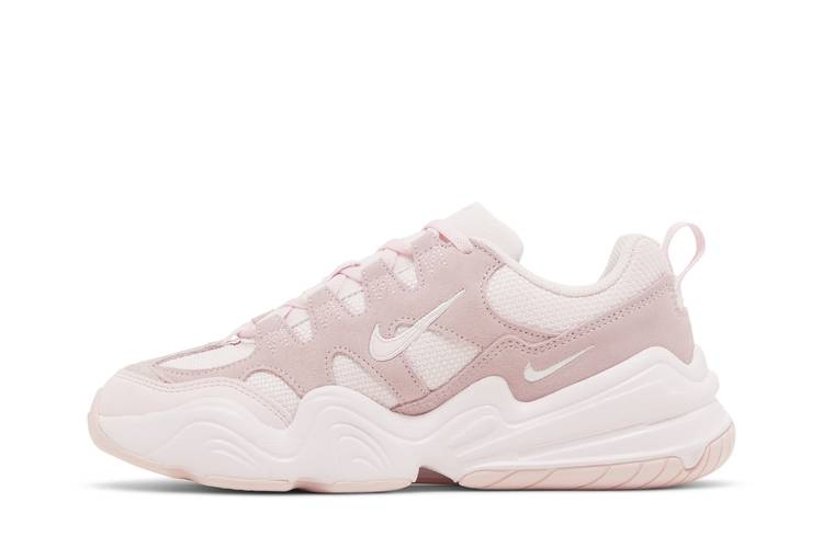 Кроссовки Nike Wmns Tech Hera 'Pearl Pink'