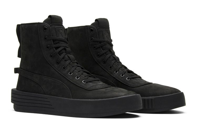 the-weeknd-x-parallel-black-365039-02_07