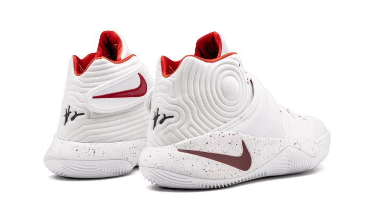 Krossovki-Kyrie-x-Nike-LeBron-Four-Wins-Game-6-Unbroken-9