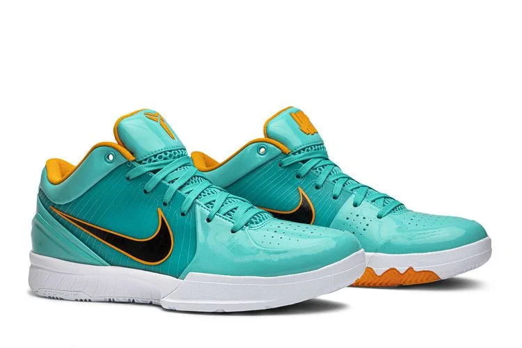 Krossovki-Undefeated-x-Nike-Kobe-4-Protro-Hyper-Jade-7