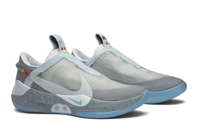 Krossovki-Adapt-BB-Nike-Mag-7