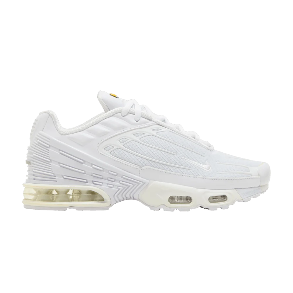 Krossovki-Nike-Air-Max-Plus-3-Triple-White