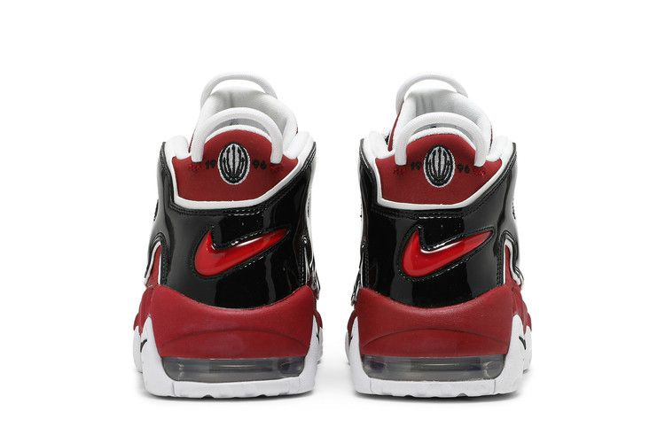 Кроссовки Nike Air More Uptempo 'Bulls' 2021