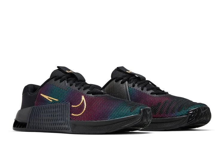 Krossovki-Nike-Wmns-Metcon-9-Premium-Black-Fireberry-Gold-7