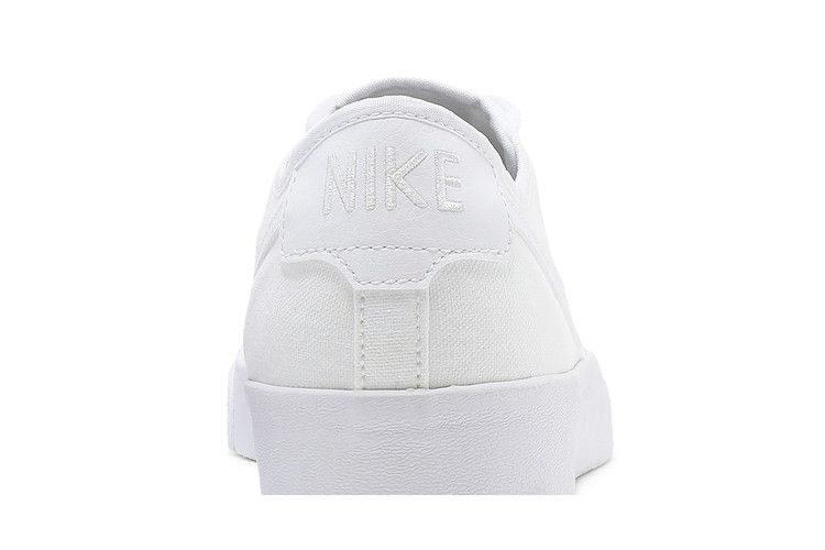 blazer-court-sb-triple-white-cv1658-102_06