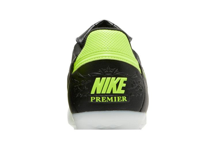 Кроссовки Nike Premier 3 FG 'Black Volt'
