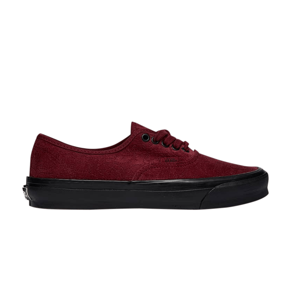 og-authentic-lx-velvet-emboidery-leopard-pomegranate-vn0a4bv99rh