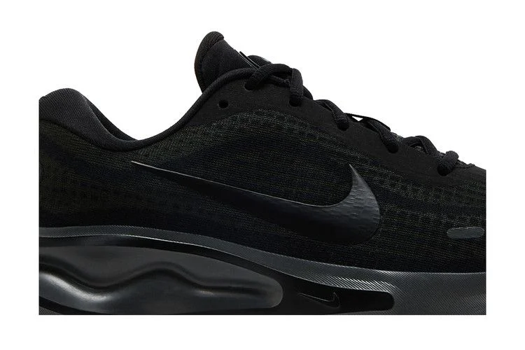 Krossovki-Nike-Wmns-Journey-Run-Black-Anthracite-1